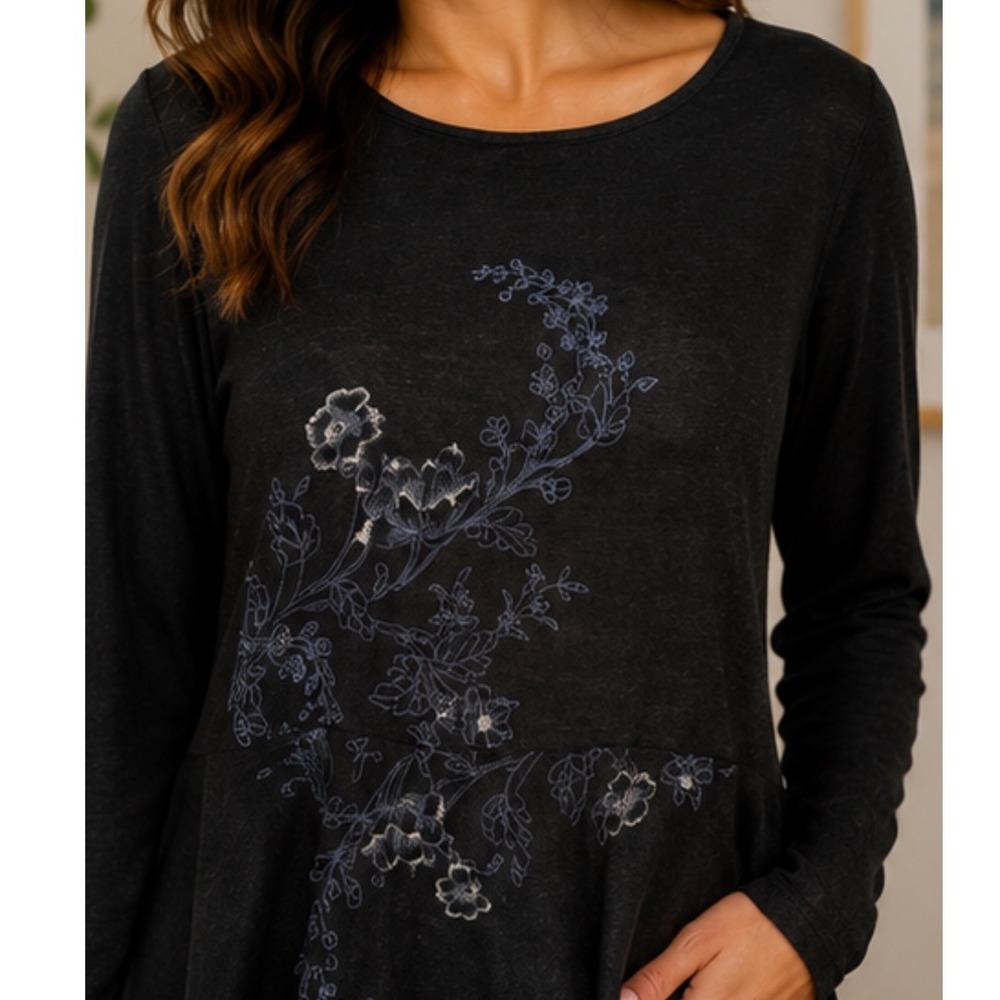 LC Lauren Conrad Womens XL Black Floral Embroidered Peplum Long Sleeve Top